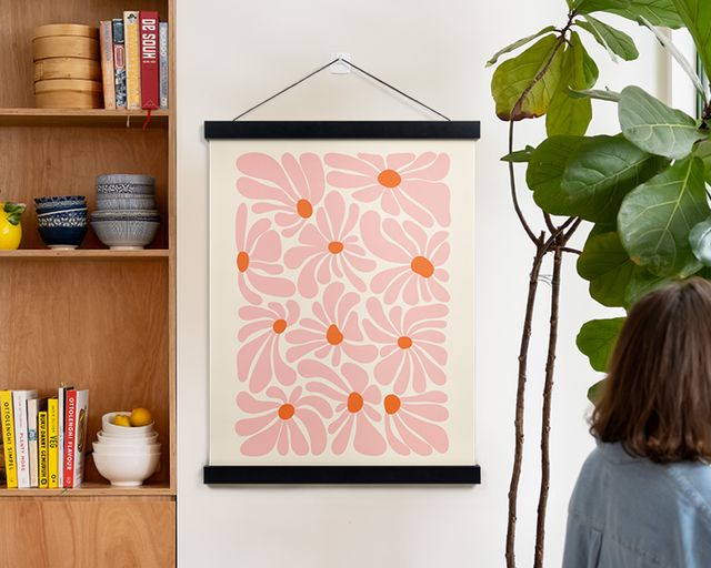 Fotoplakat med et abstrakt kunstverk med blomster.