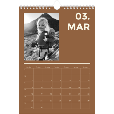 Fotokalender A4 (20 x 30 cm) — Moderne og dristig [Mars]