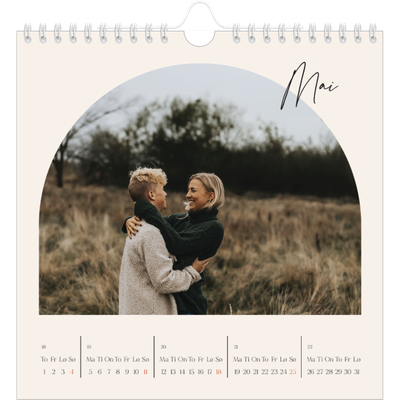 Månedskalender kvadratisk — Buet bilderamme [kalender-forside]