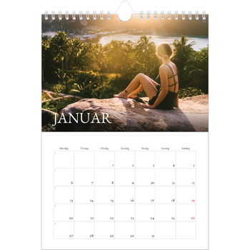Fotokalender A4 — Enkel serif-font