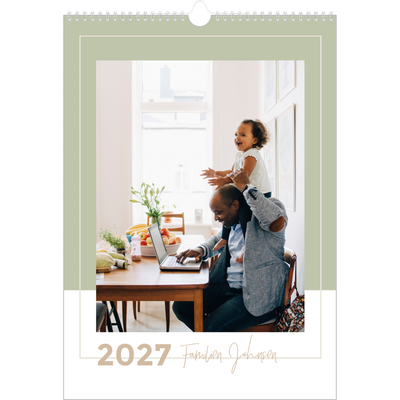 A3 Familieplanleggere — Familieplanlegger i jordfarger - Familie på 4 [kalender-forside]
