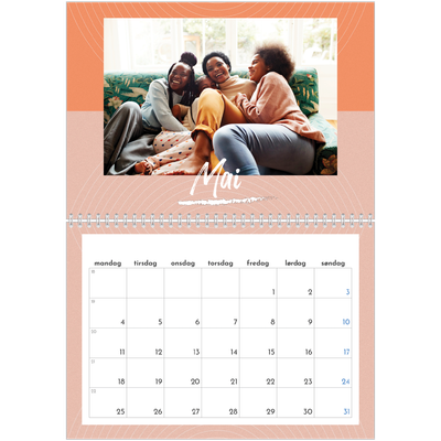 Fotokalender A4 dobbel (30 x 40 cm) — Fargerik kalender [kalender-forside]