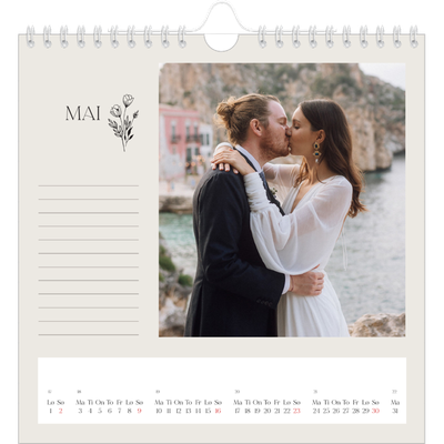 Månedskalender kvadratisk — Initialer i blomst [Mai]