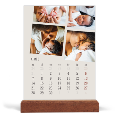 Bordkalender med trestativ - Stående — Bilder i bevegelse [April]