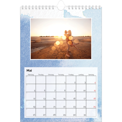 Fotokalender A4 (20 x 30 cm) — Vannfarger i bakgrunn [kalender-forside]