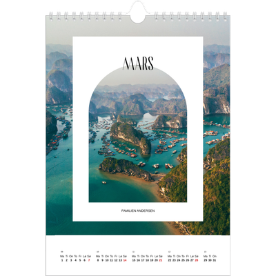 Fotokalender A4 (20 x 30 cm) — Den åpne buen [Mars]