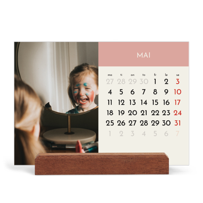 Bordkalender med trestativ - Liggende  — Pastellkapitler [kalender-forside]