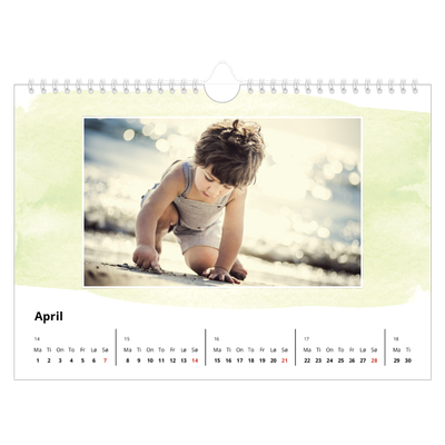 Fotokalender A4 — Vannfarger i bakgrunn [April]