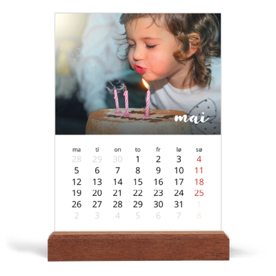 Bordkalender med trestativ - Stående — Håndskrift på bildet [kalender-forside]
