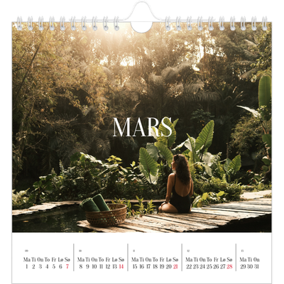 Månedskalender kvadratisk — Endeløs flukt [Mars]