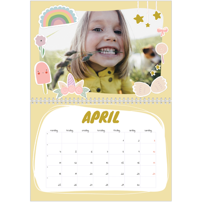 Fotokalender A4 dobbel (30 x 40 cm) — Magisk regnbue [April]