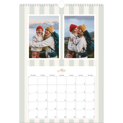 A3 Månedskalender — Skrift og striper [kalender-forside]
