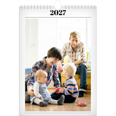Fotokalender A4 (20 x 30 cm) — Avisstil [kalender-forside]