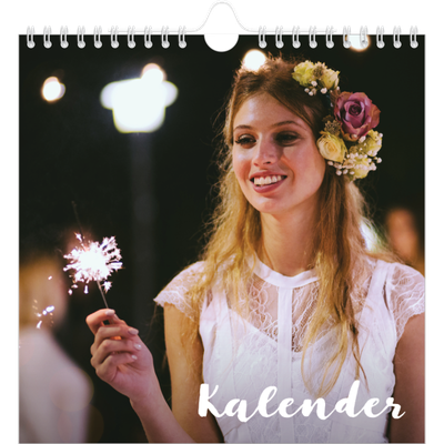 Månedskalender kvadratisk — Håndskrift på bildet [kalender-forside]