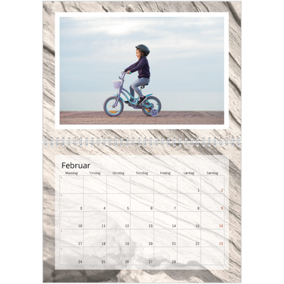 Fotokalender A4 dobbel (30 x 40 cm) — Bakgrunn i bark [Februar]