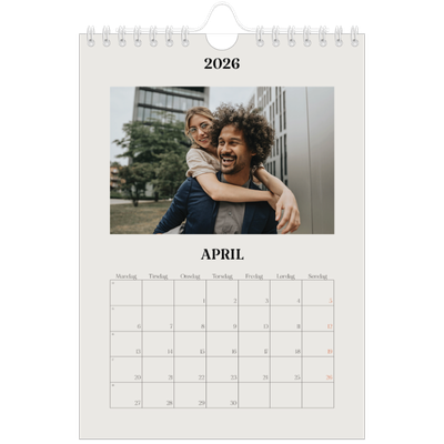 Fotokalender A5 — Simpelt og moderne [April]