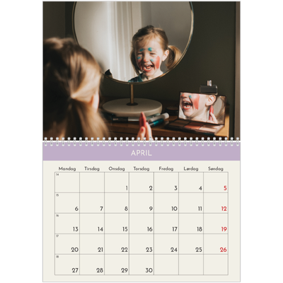 Fotokalender A4 dobbel (30 x 40 cm) — Pastellkapitler [April]