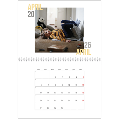 Fotokalender A4 dobbel (30 x 40 cm) — Dublett tekst [April]