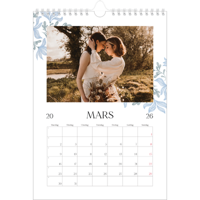 Fotokalender A4 (20 x 30 cm) — Elegant blomstret [Mars]