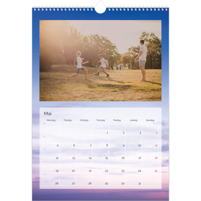 A3 Månedskalender — Skyer [kalender-forside]