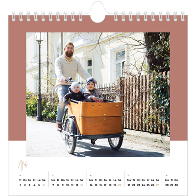 Månedskalender kvadratisk — Kalender i jordfarger [April]