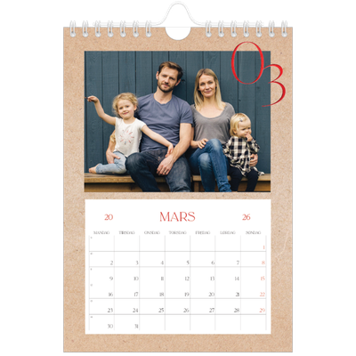 Fotokalender A5 — Røde detaljer [Mars]