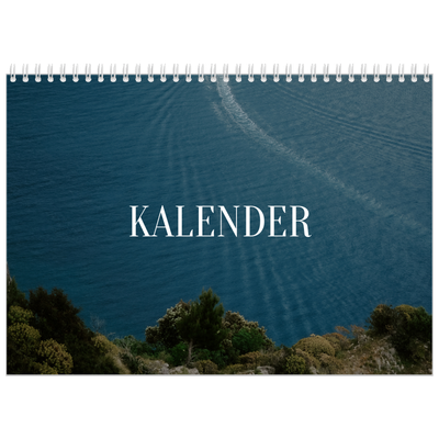 Fotokalender A4 dobbel (30 x 40 cm) — Endeløs flukt [kalender-forside]