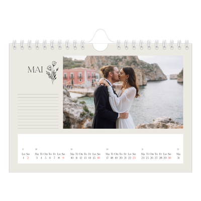 Fotokalender A5 — Initialer i blomst [Mai]