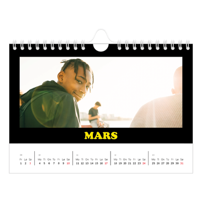 Fotokalender A5 — Morsom typografi [Mars]
