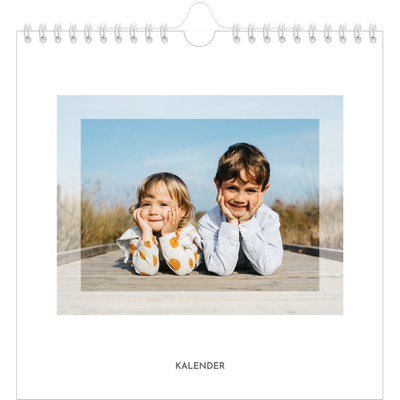 Månedskalender kvadratisk — Transparente rammer [kalender-forside]