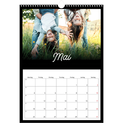 A3 Månedskalender — Sort minimalisme [kalender-forside]
