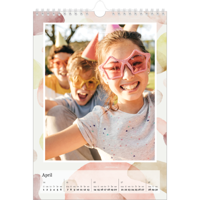 Fotokalender A4 (20 x 30 cm) — Akvarellformer [April]