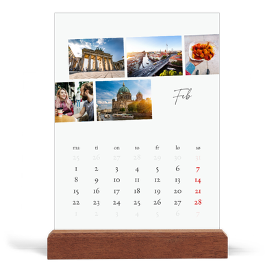 Bordkalender med trestativ - Stående — Byferie (hvit) [Februar]