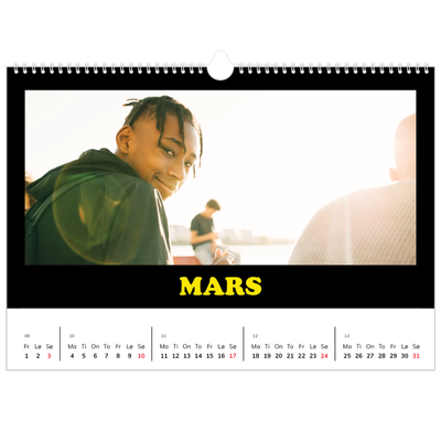 Fotokalender A3 — Morsom typografi [Mars]