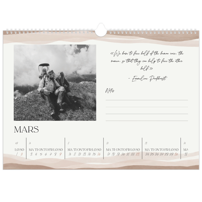 Fotokalender A3 — Velvære-sitater [Mars]