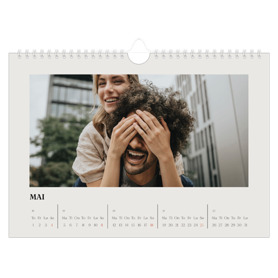 Fotokalender A4 — Simpelt og moderne [kalender-forside]