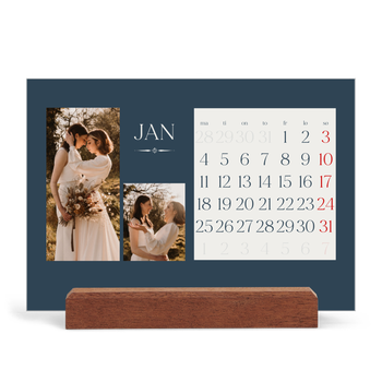 Bordkalender med trestativ - Liggende — Skifer & seriffer