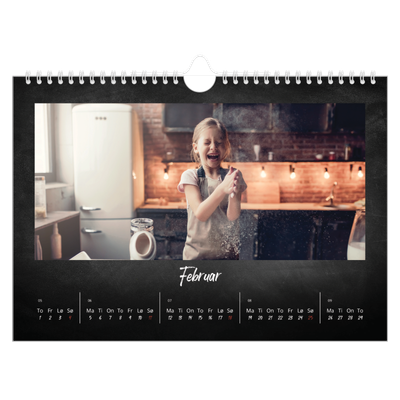 Fotokalender A4 — Tavle bakgrunn [Februar]