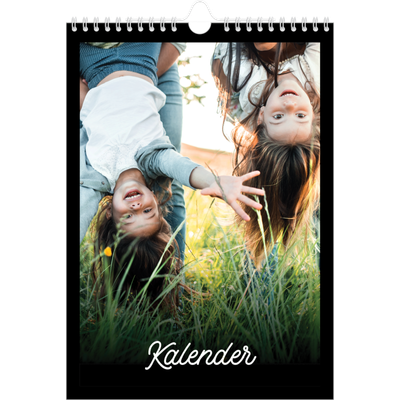 Fotokalender A4 (20 x 30 cm) — Sort minimalisme [kalender-forside]