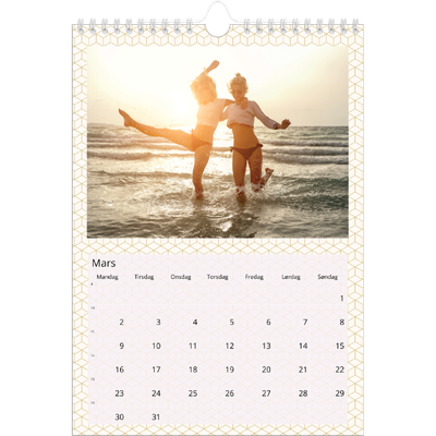 Fotokalender A4 (20 x 30 cm) — Geometrisk [Mars]