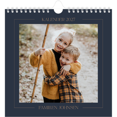Månedskalender kvadratisk — Prøyssisk blå [kalender-forside]