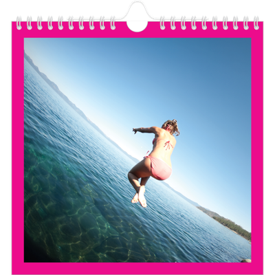 Månedskalender kvadratisk — Skarpe farger [kalender-forside]