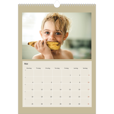 A3 Månedskalender — Kalender i jordtoner [kalender-forside]