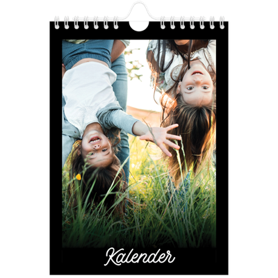 Fotokalender A5 — Sort minimalisme [kalender-forside]