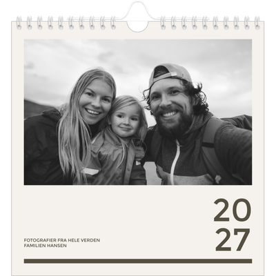 Månedskalender kvadratisk — Moderne og dristig [kalender-forside]