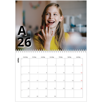 Fotokalender A4 dobbel (30 x 40 cm) — Bokstav og tall [April]