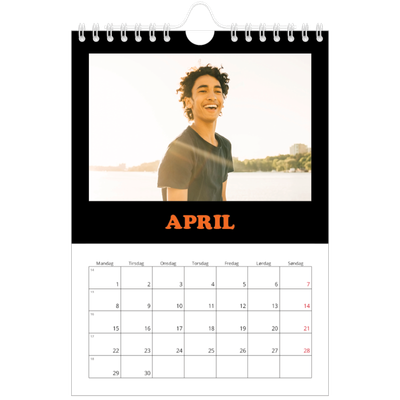 Fotokalender A5 — Morsom typografi [April]