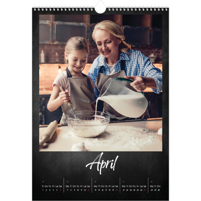 A3 Månedskalender — Tavle bakgrunn [April]