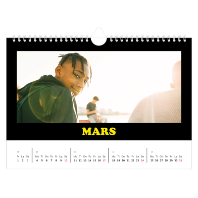 Fotokalender A4 — Morsom typografi [Mars]