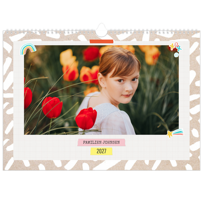 Familiekalender A3 Liggande — Rustikk planlegger - Familie på 3 [kalender-forside]